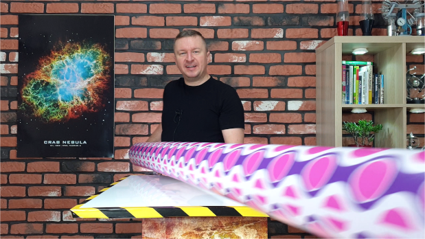 Jak nadmuchać 2.5 metrowy balon jednym wydechem? Eksperymenty z równaniem Bernoulliego